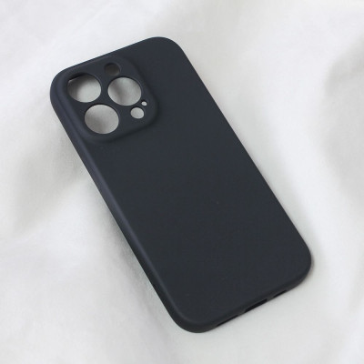 Torbica Teracell Soft Velvet za iPhone 14 Pro 6.1 crna